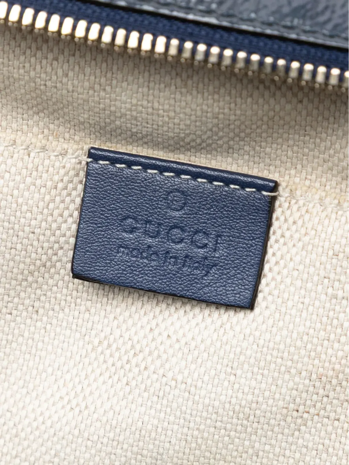 Gucci ビンテージ 2016-2025 パテントレザーのソーホー・ディスコ クロスボディバッグ - ブルー - 画像5