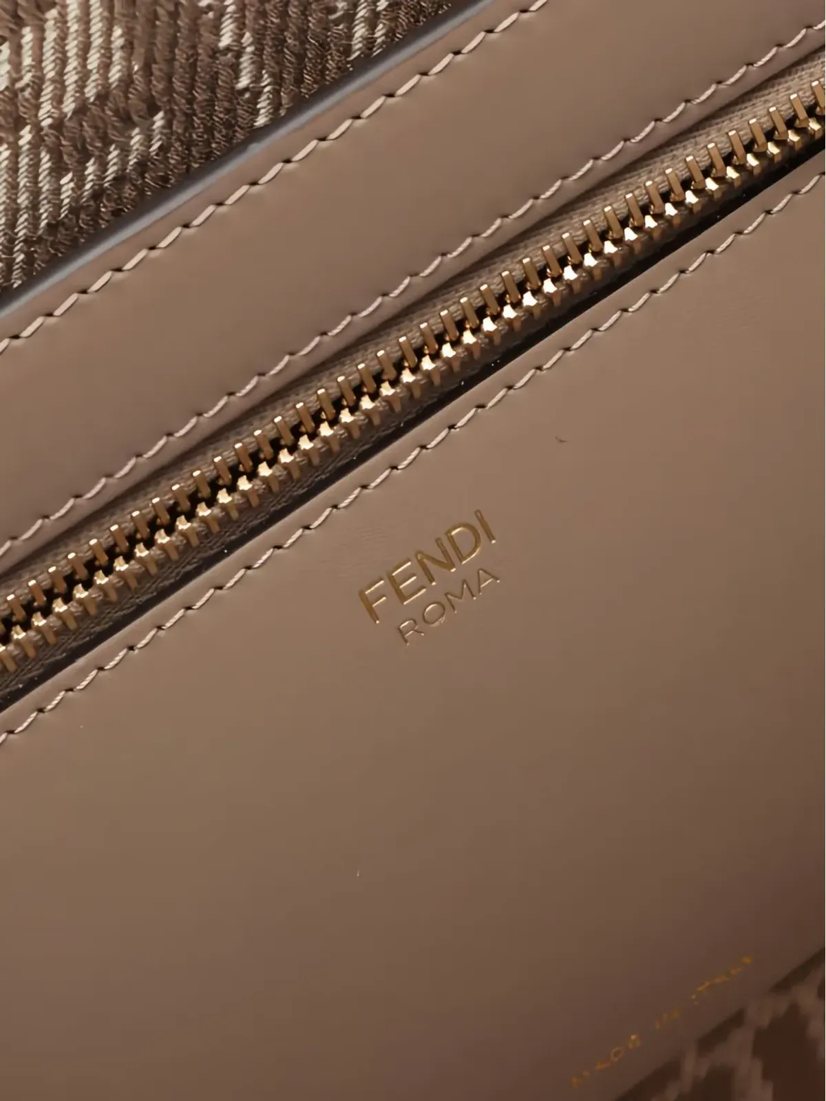 Fendi Pre-Owned ロールリバーシブル トートバッグ - 画像3