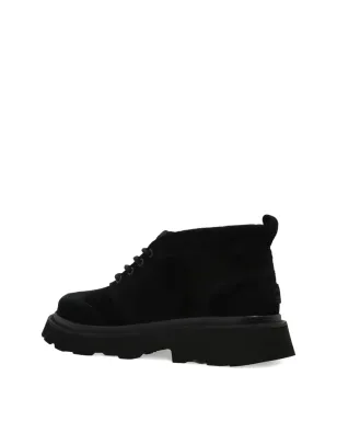 UGG チャッカ レースアップ ブーツ ブラック - サムネイル4