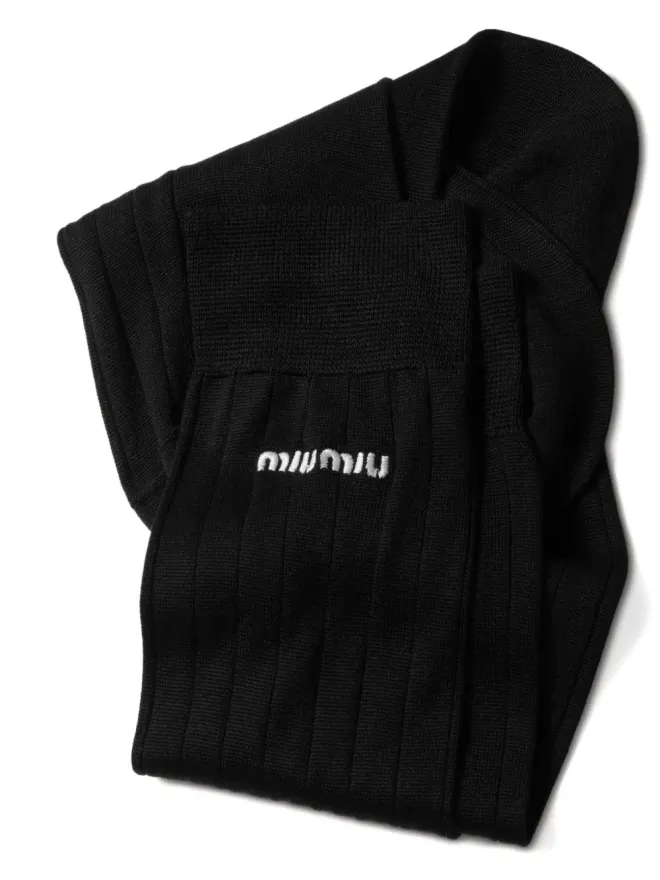 Miu Miu Miu Miu ロゴ刺繍入りリブ編みソックス - ブラックの商品画像