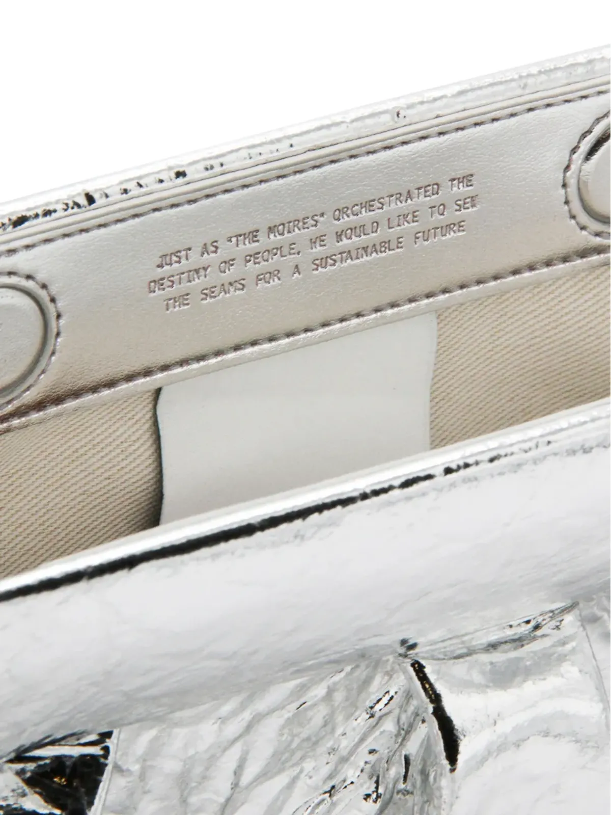 Themoirè プリーツ加工のメタリックエフェクト クラッチバッグ - シルバー - 画像4