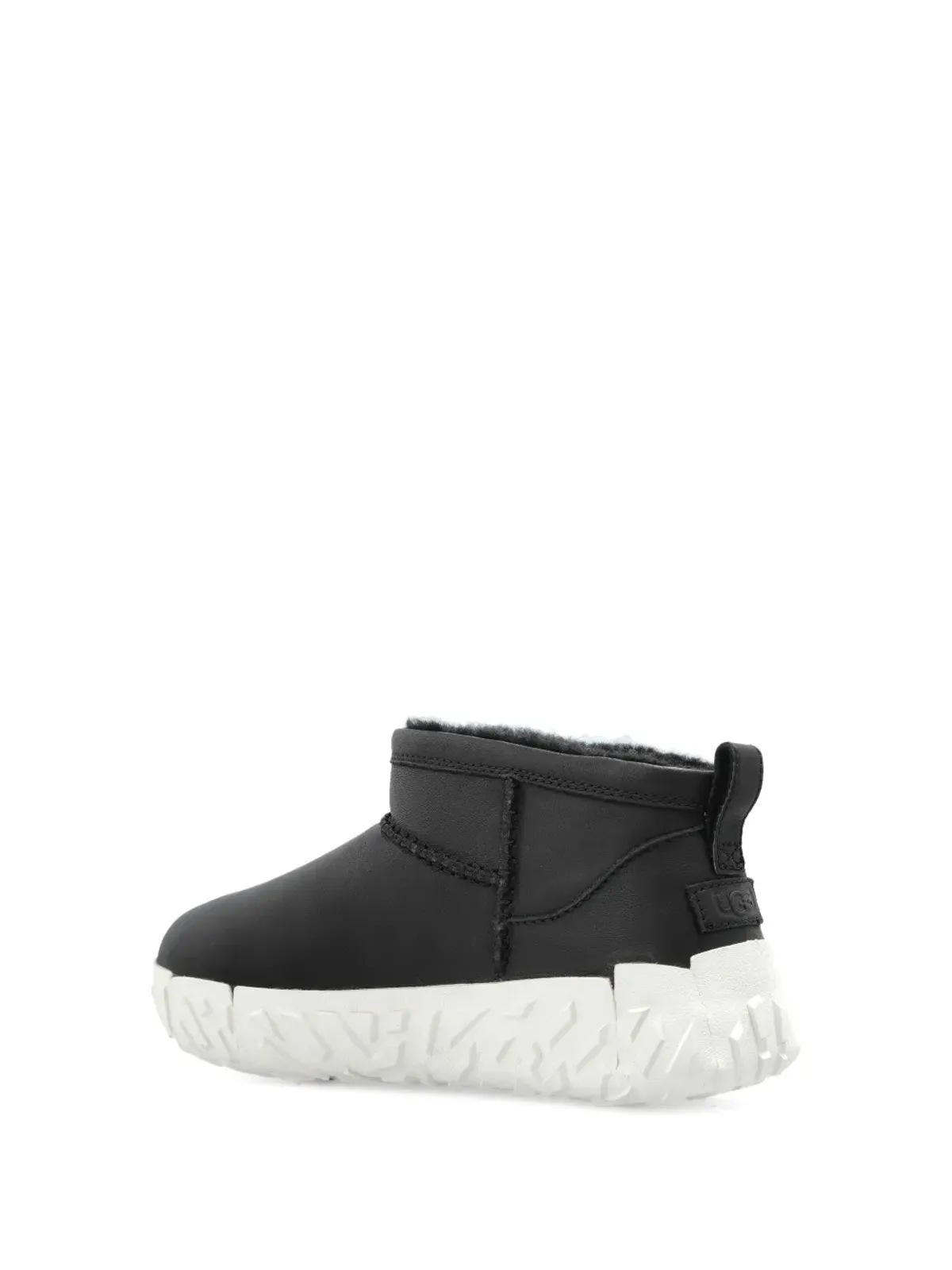 UGG クラシック ウルトラ ミニ ラップ テック ブーツ - 画像3