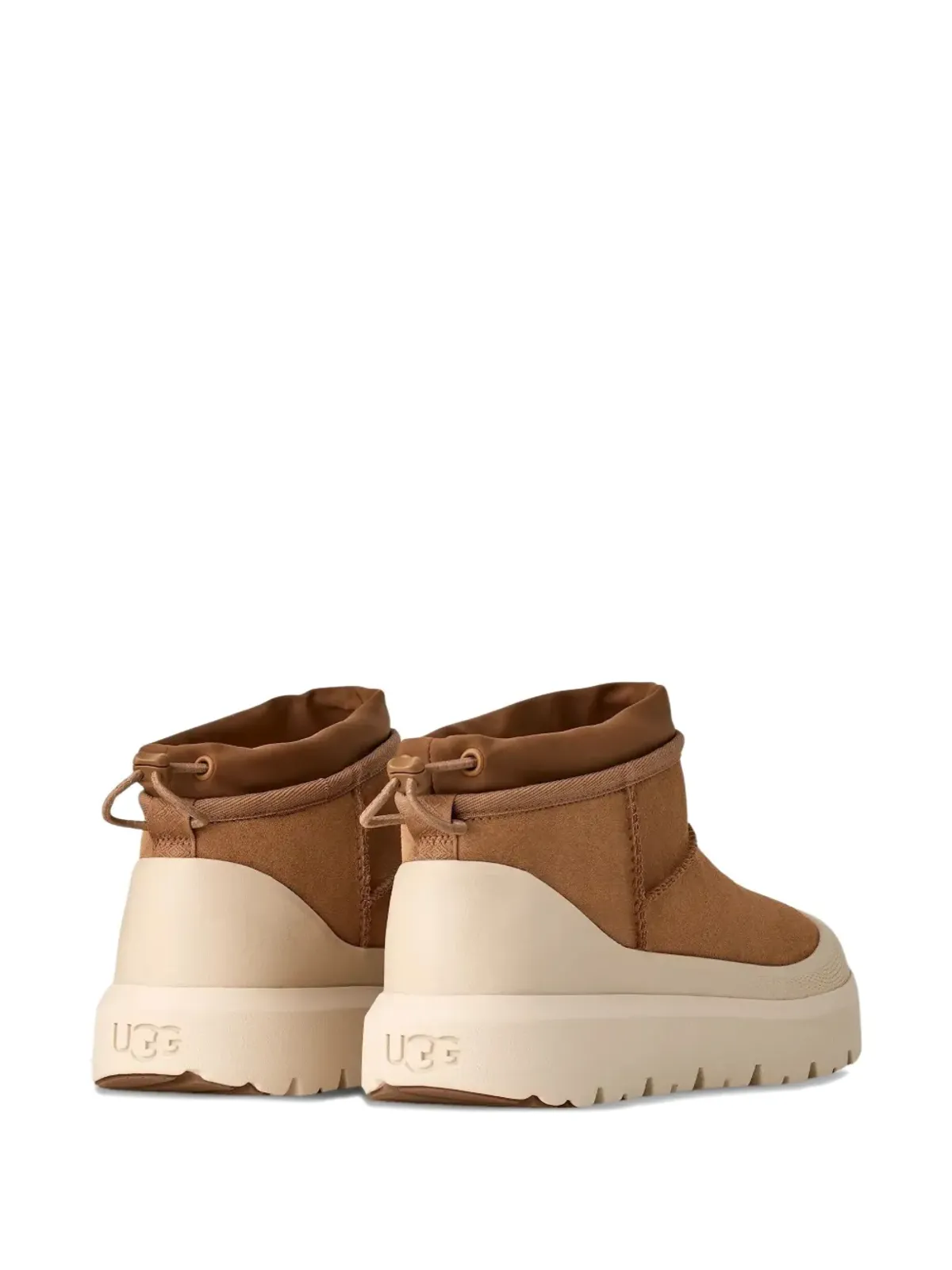 UGG クラシック・ウルトラ ロゴディテール ブーツ - 画像5