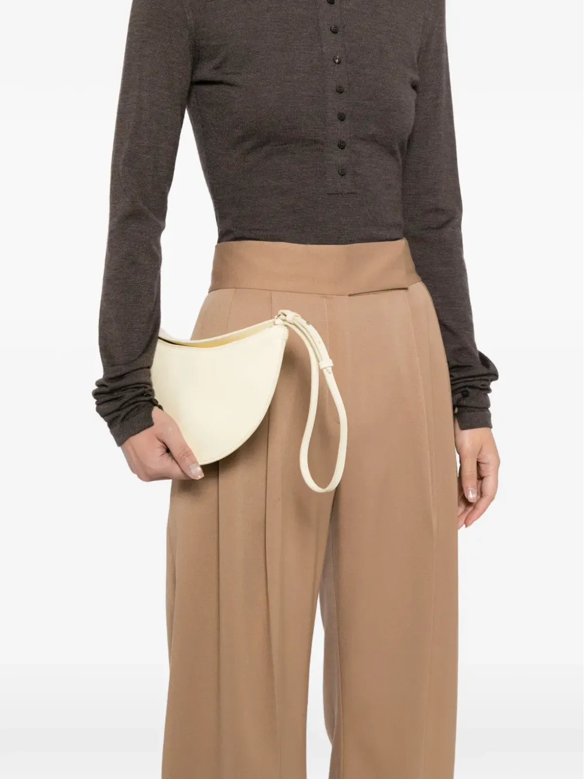 Jacquemus オーバル型クラッチバッグ - 画像2