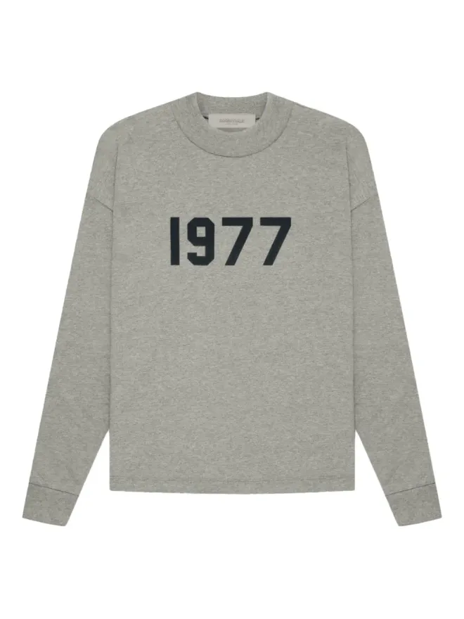 Fear of God ESSENTIALS FEAR OF GOD ESSENTIALS 1977 ロングスリーブTシャツ - グレーの商品画像