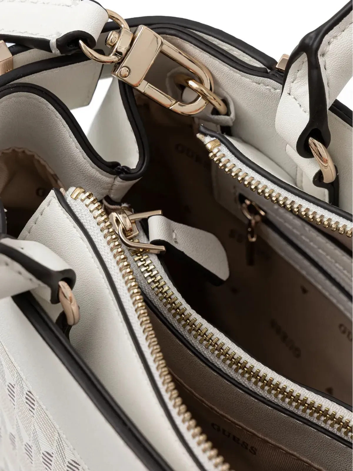 GUESS USA パターン柄クロスボディバッグ - 画像5