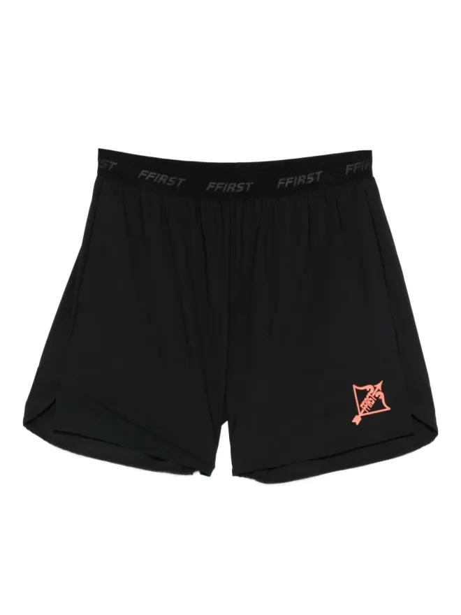 Family First Family First ロゴプリント パフォーマンスショーツ ブラックの商品画像