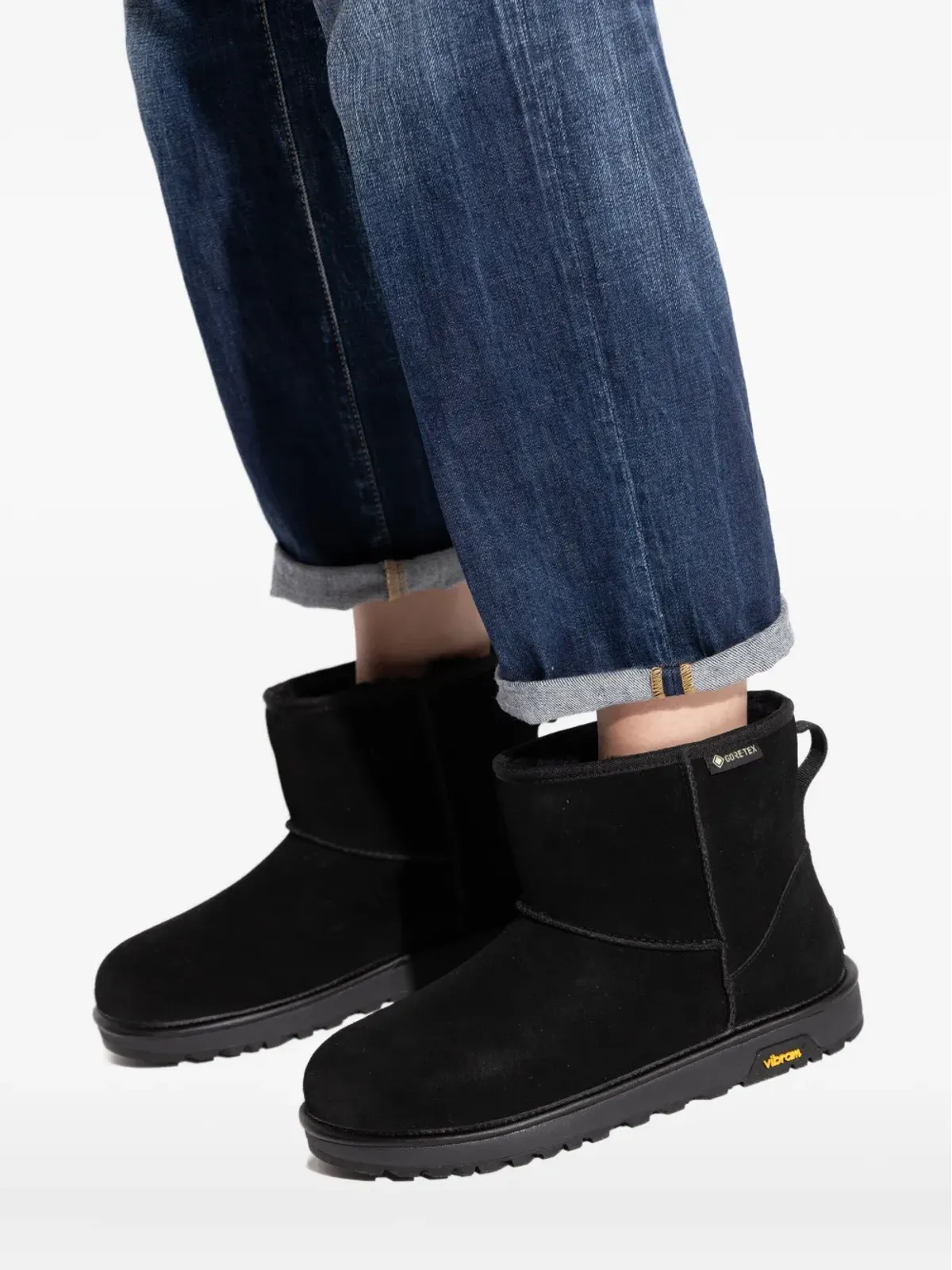 UGG クラシックミニ GTX スノーブーツ ブラック - 画像5