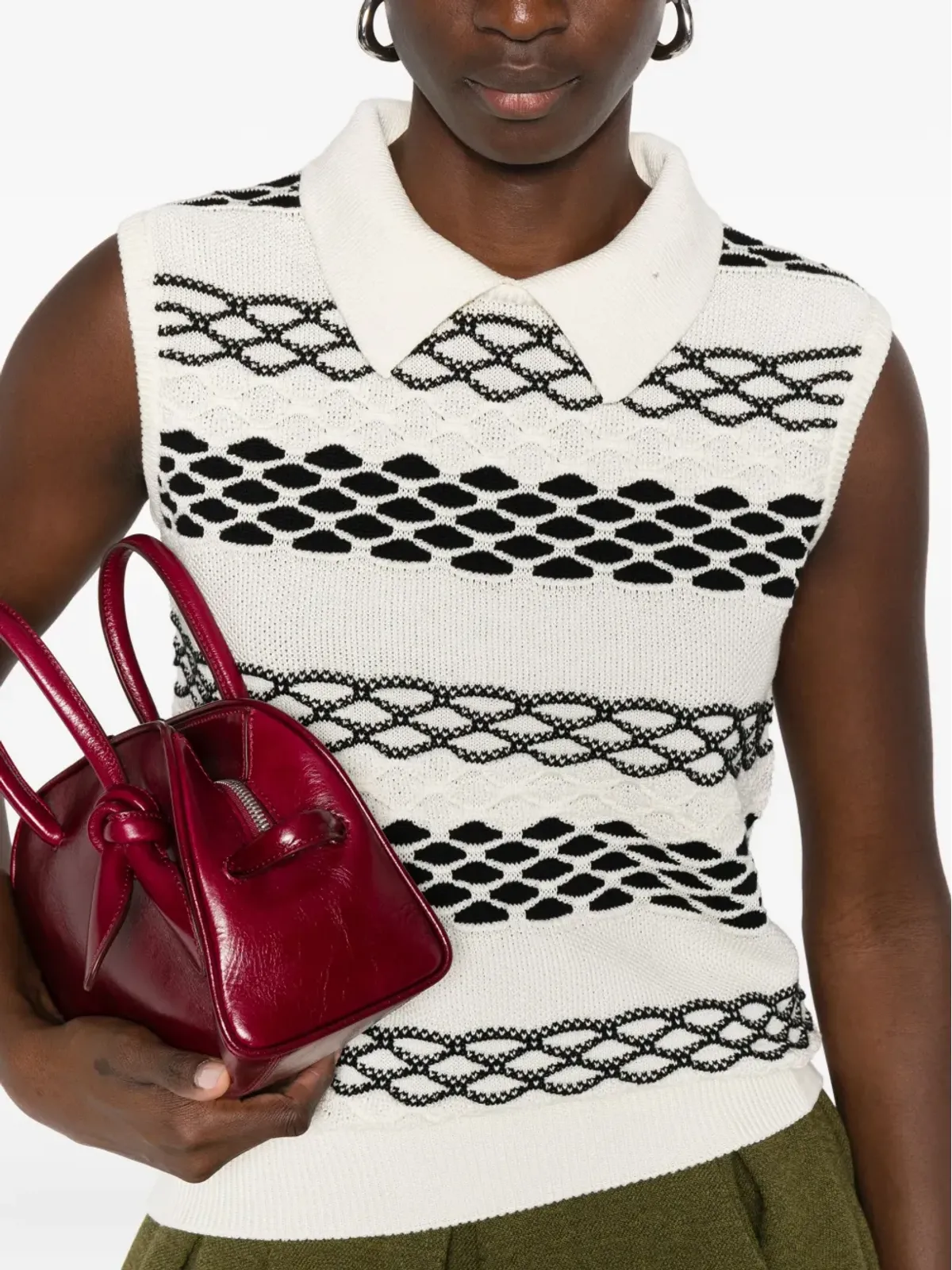 LOEWE スプレッドカラー柄ノースリーブトップス - 画像5