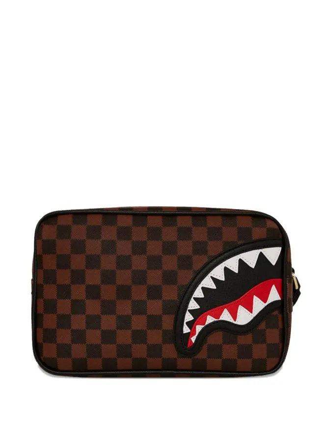 Sprayground Sprayground Sawtooth Sharks in Paris 洗面用具バッグの商品画像