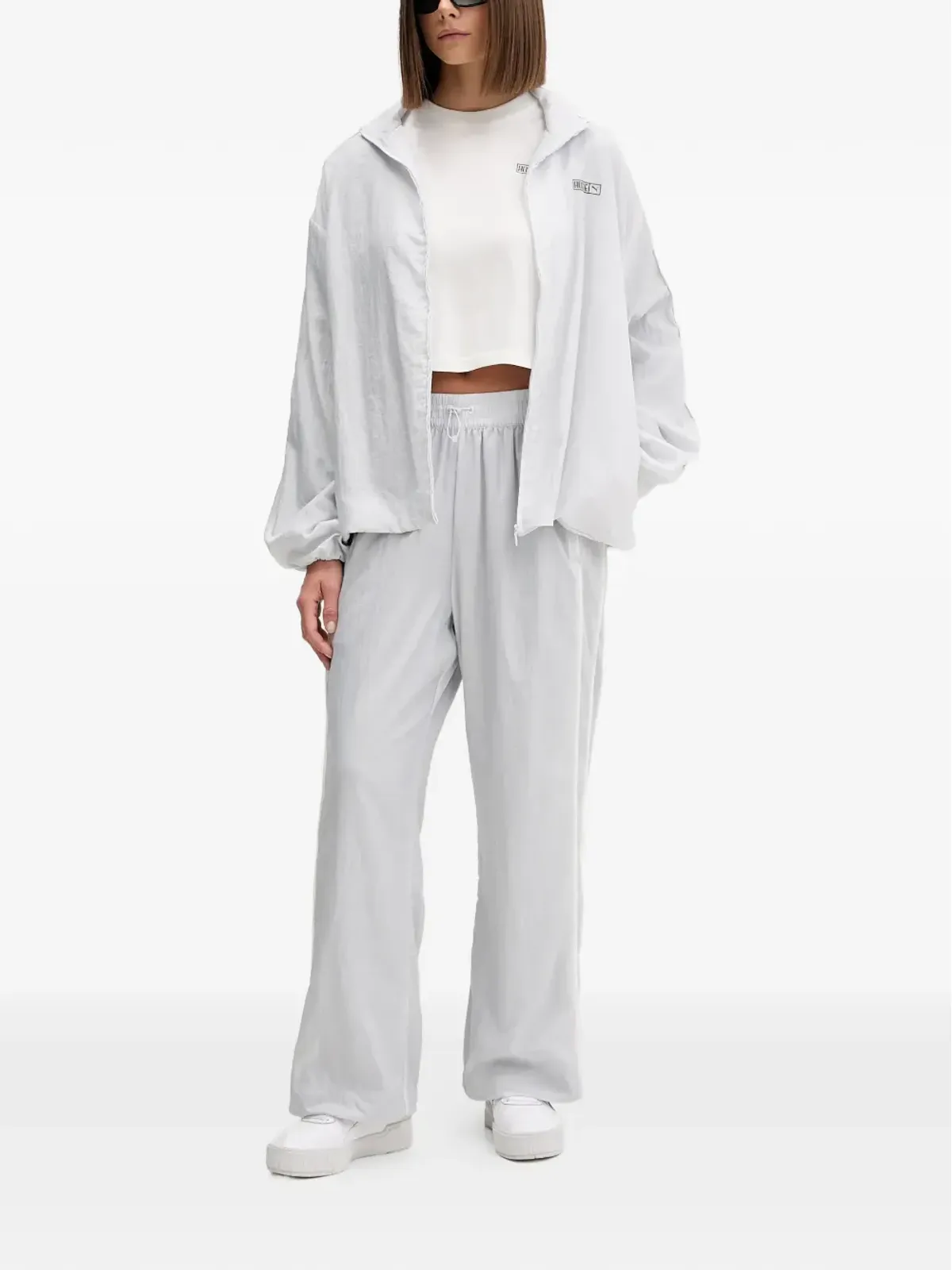 PUMA x ROSÉ T7 トラックジャケット グレー - 画像2