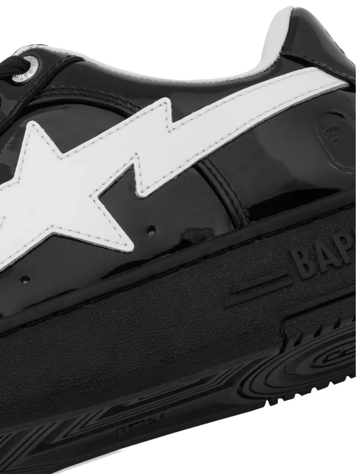 A BATHING APE® ロゴパッチ レースアップ スニーカー - ブラック - 画像4