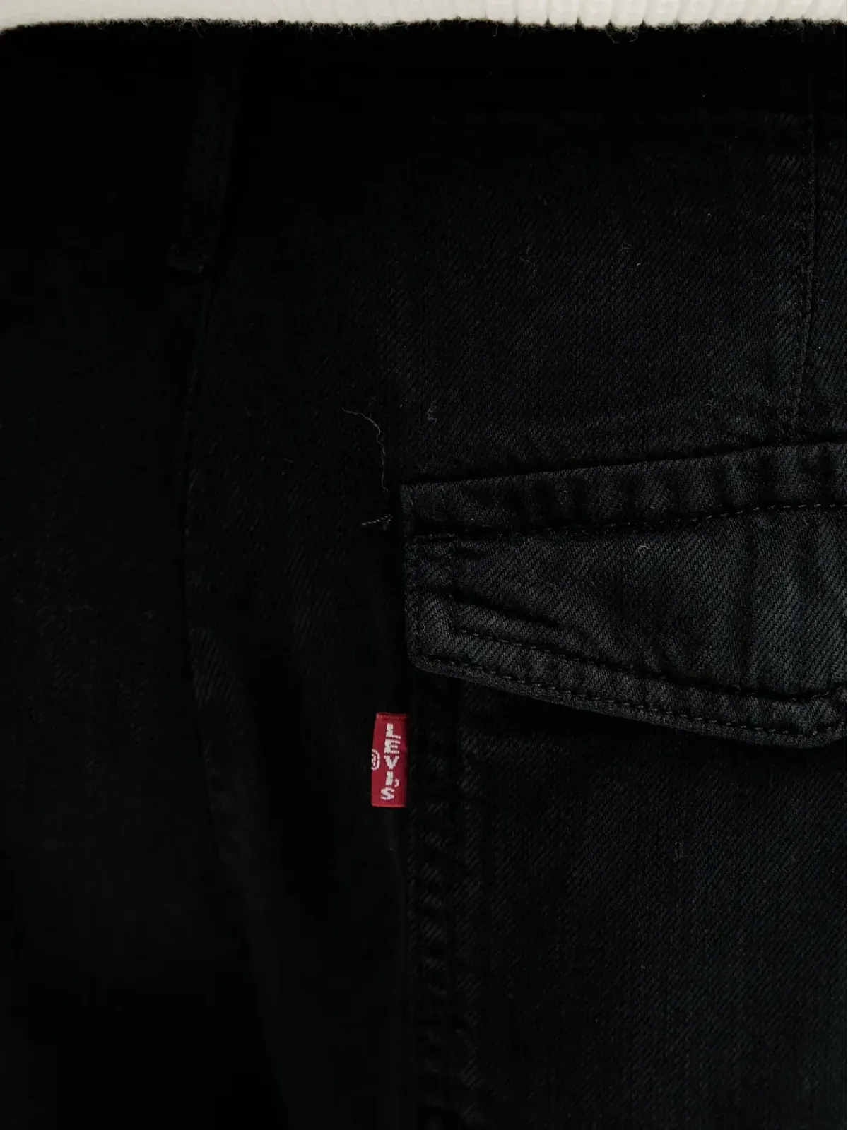 Levi's ポケット付きカーゴパンツ - ブラック - 画像4