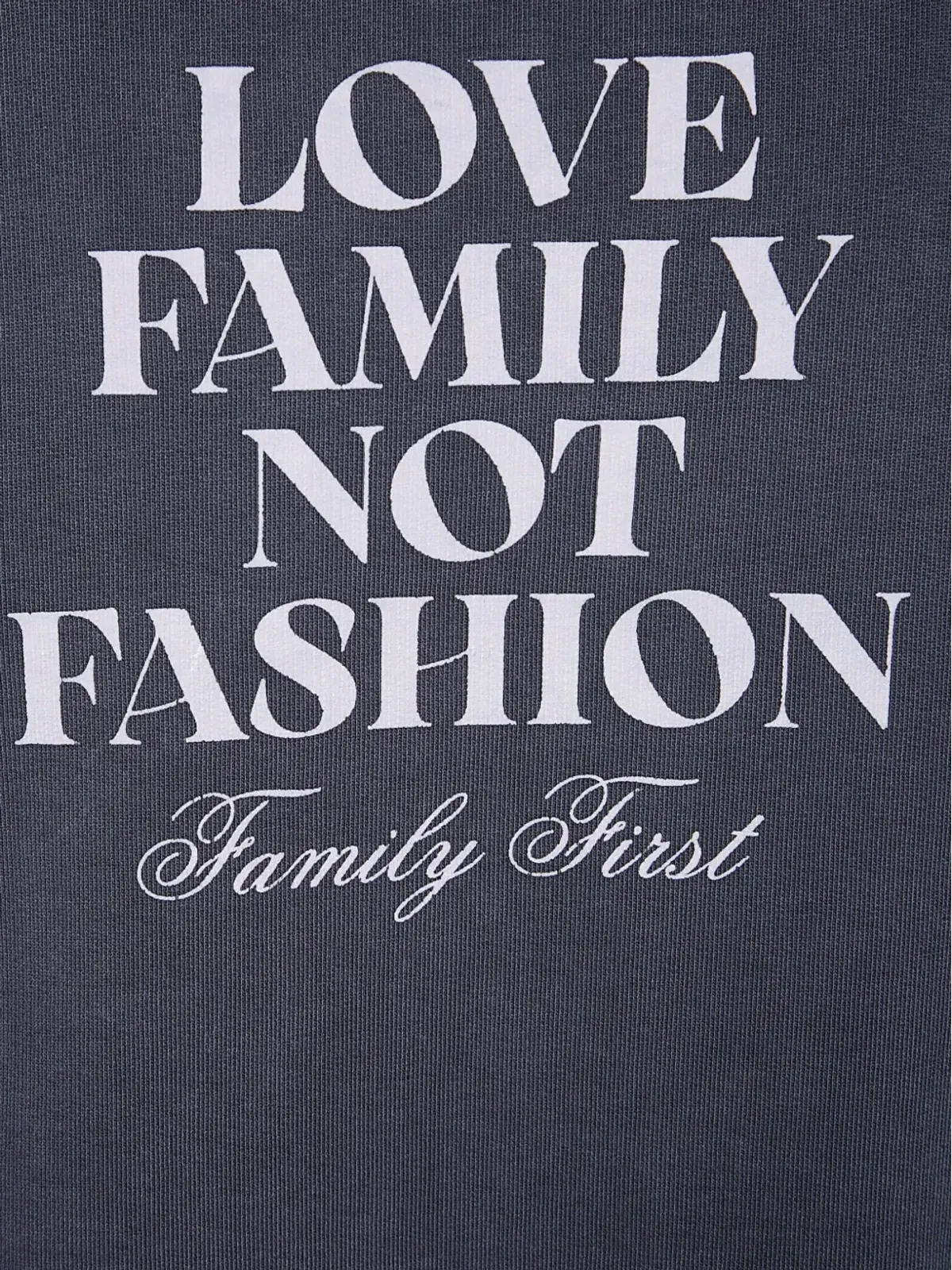 Family First グラフィックスウェットシャツ - 画像3
