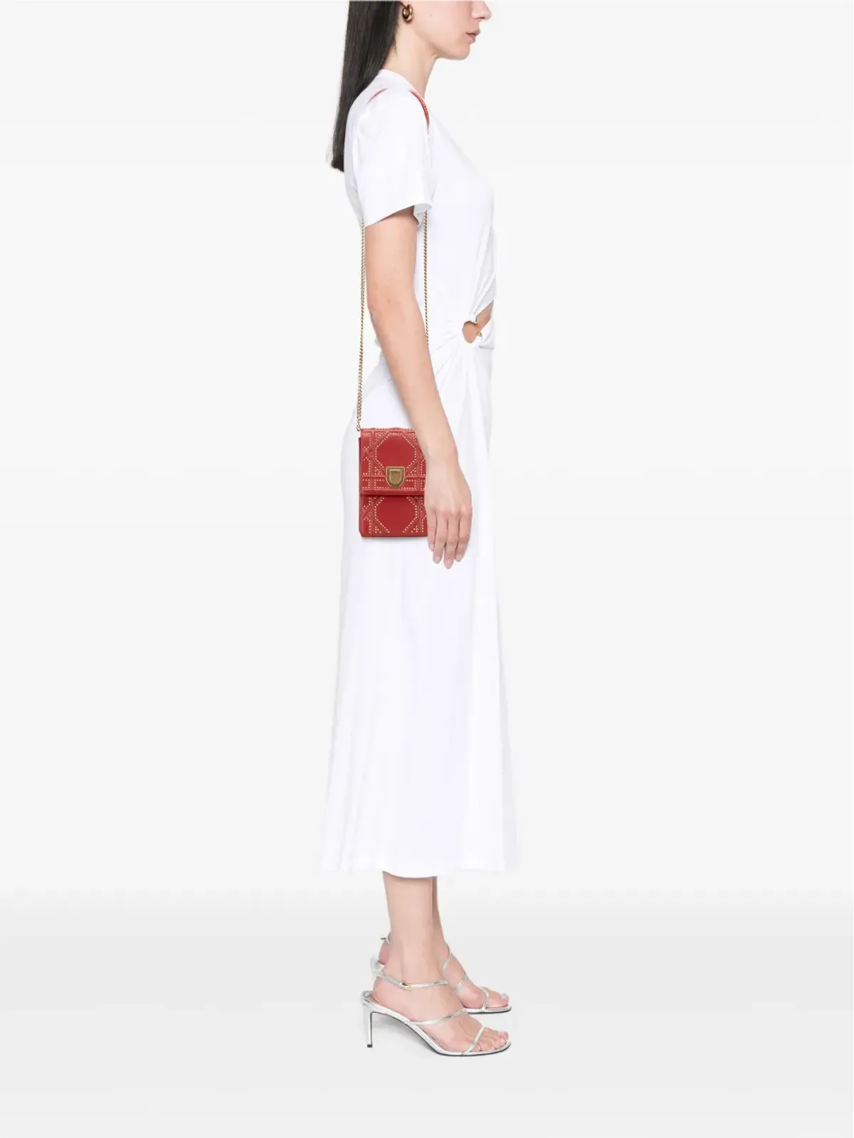 Christian Dior Pre-Owned スタッズ付きラムスキンの縦型ディオラマ・クロスボディバッグ - 画像2