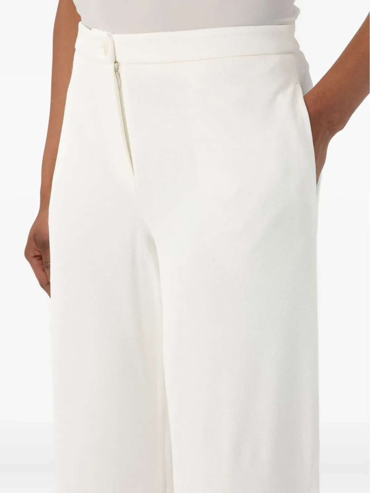 Emporio Armani ボタン付きトラウザー - White - 画像3