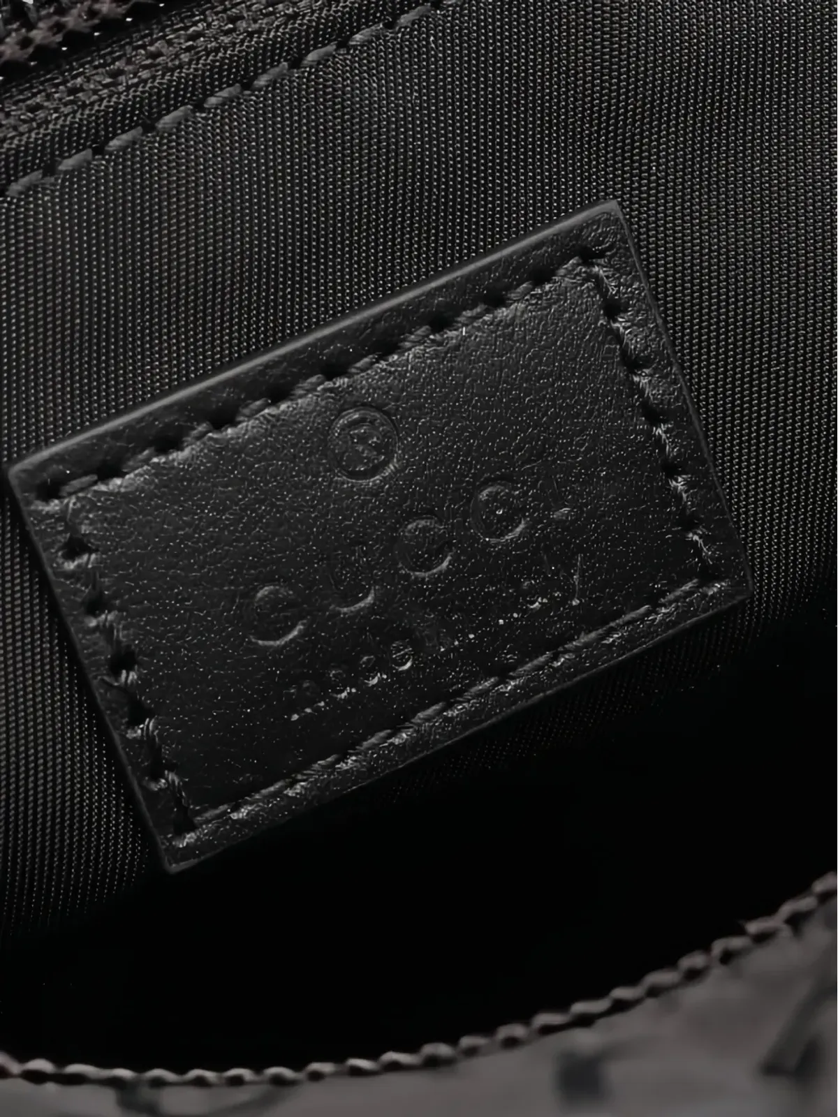 Gucci ビンテージ 2020年代 GG クロスボディバッグ ブラック - 画像4