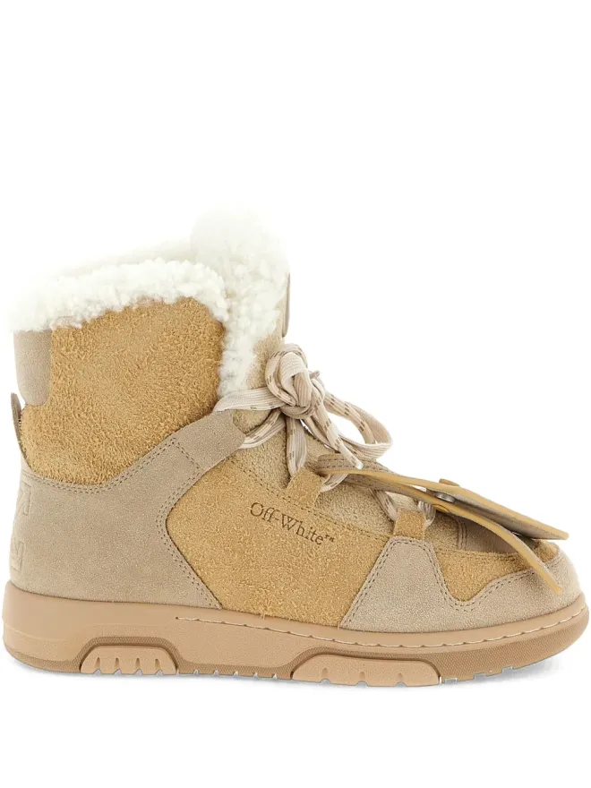 OFF-WHITE Off-White 冬のアンクルブーツの商品画像