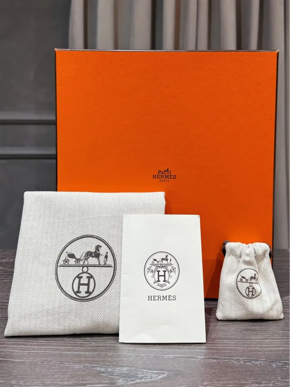 Hermès Pre-Owned 2025 クレイ Birkin 25 トゴ レザー ゴールドハードウェア ハンドバッグ - ネチュラル系 - 画像5