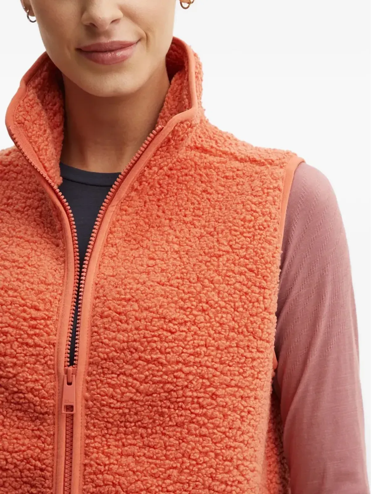 JACK WOLFSKIN ロゴ刺繍入りフリースベスト - 画像4