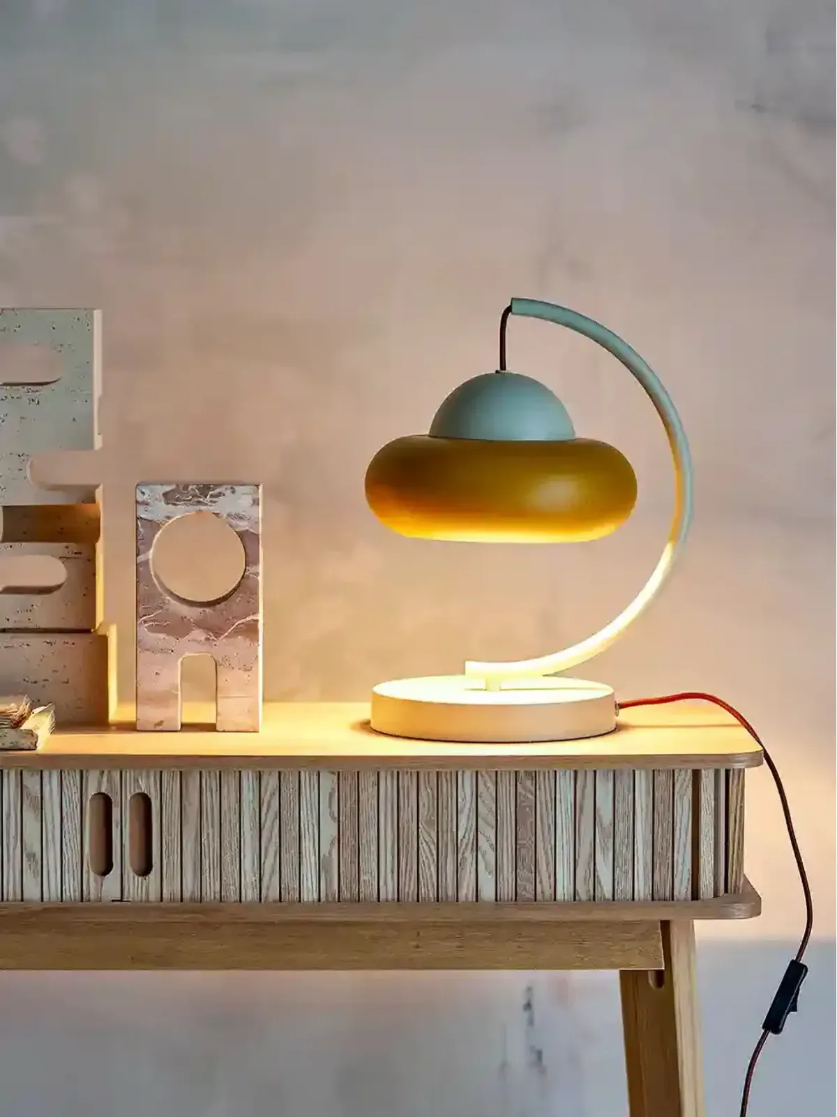 BLOOMINGVILLE Bubble curved table lamp - White - 画像3