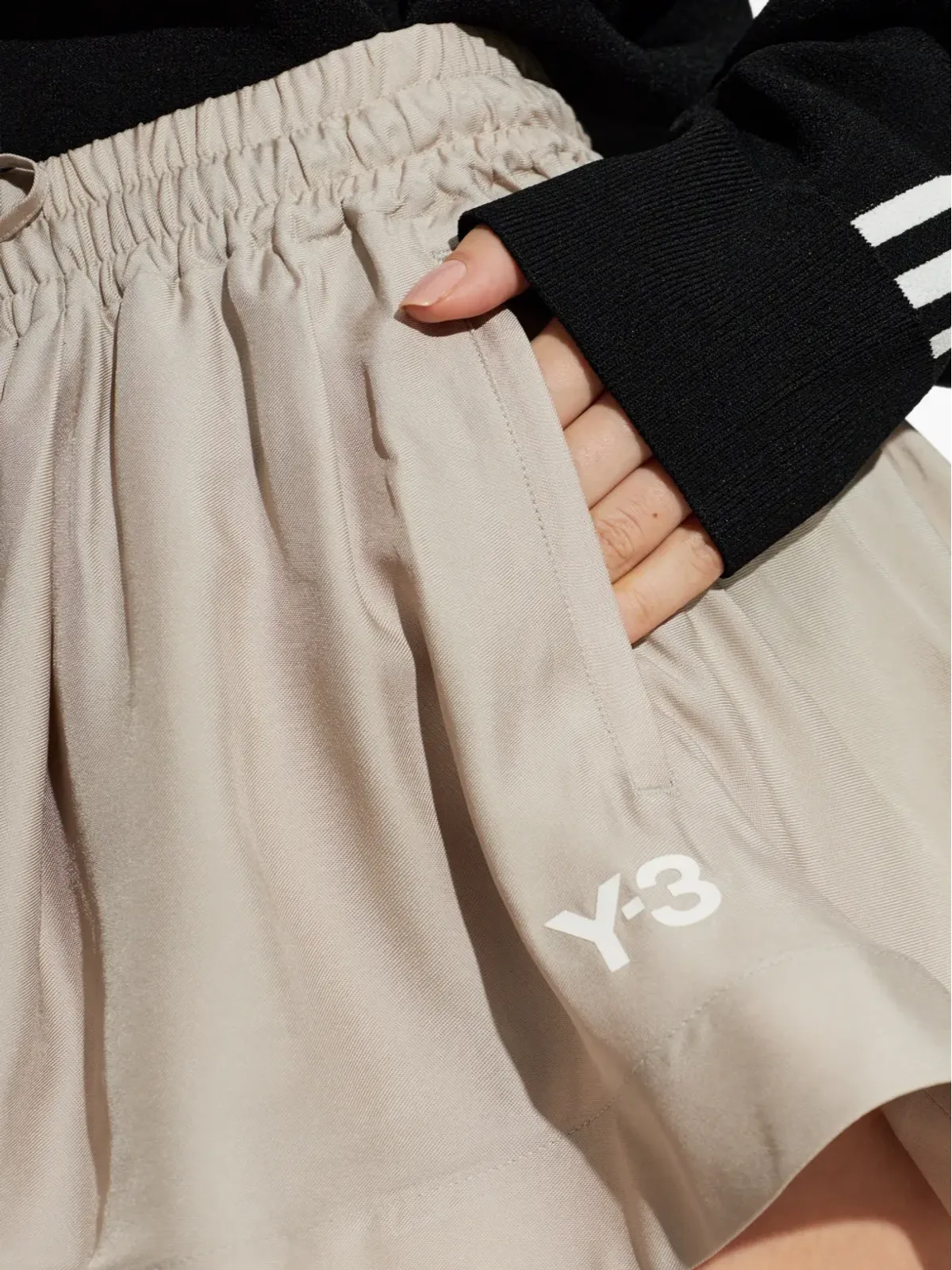 Y-3 ドローストリング ロゴショーツ - 画像5