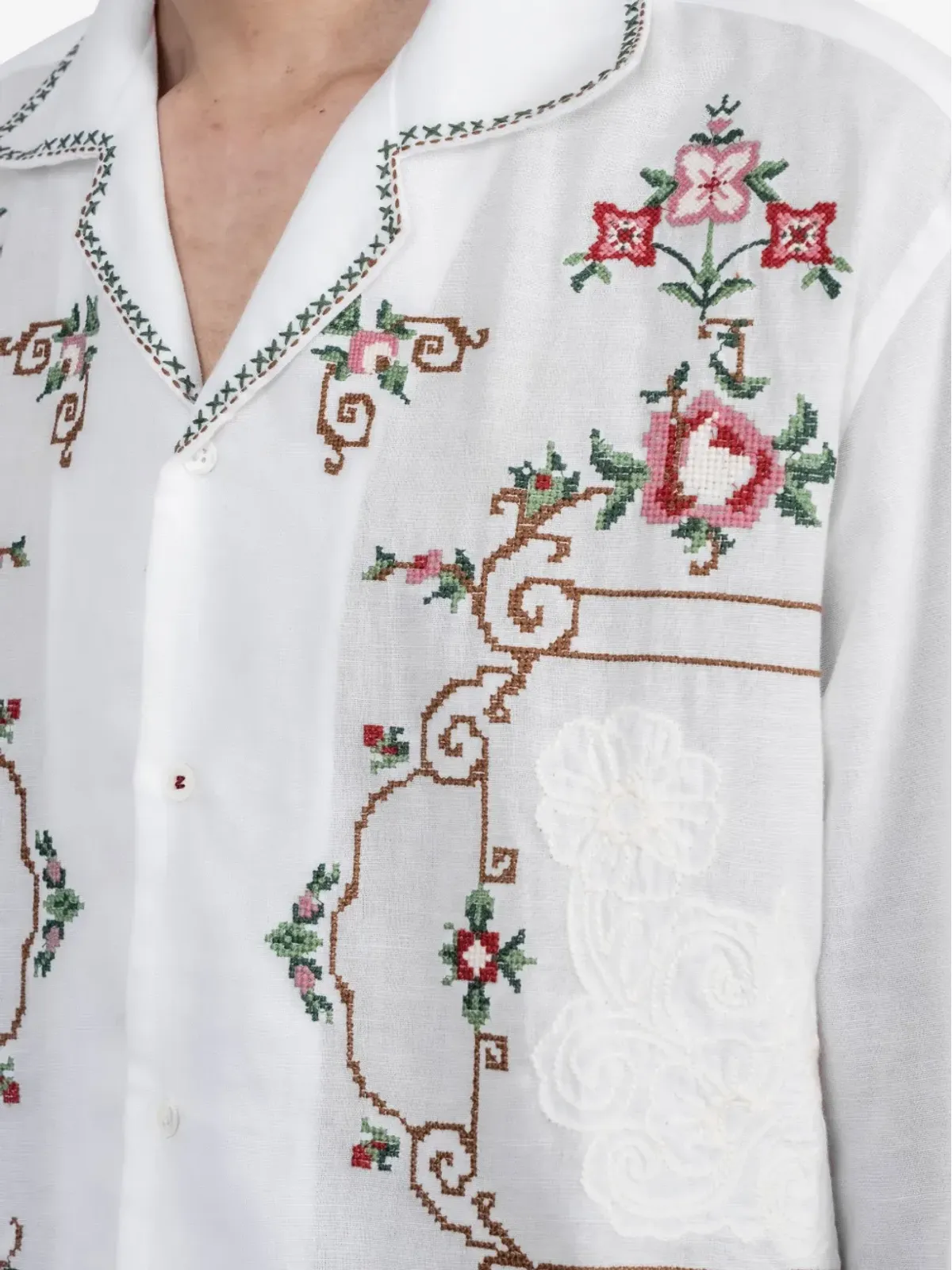 Baziszt Sena floral-embroidered pocket shirt - 画像5
