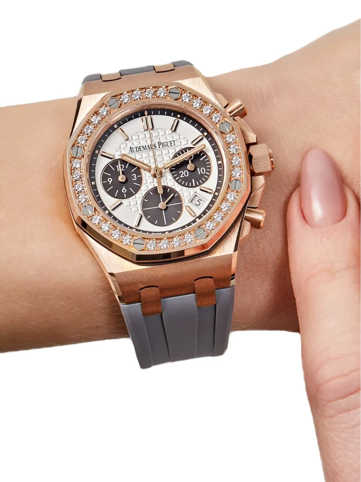 Audemars Piguet ロイヤルオークオフショア ダイヤモンドベゼル ウォッチ - 画像2