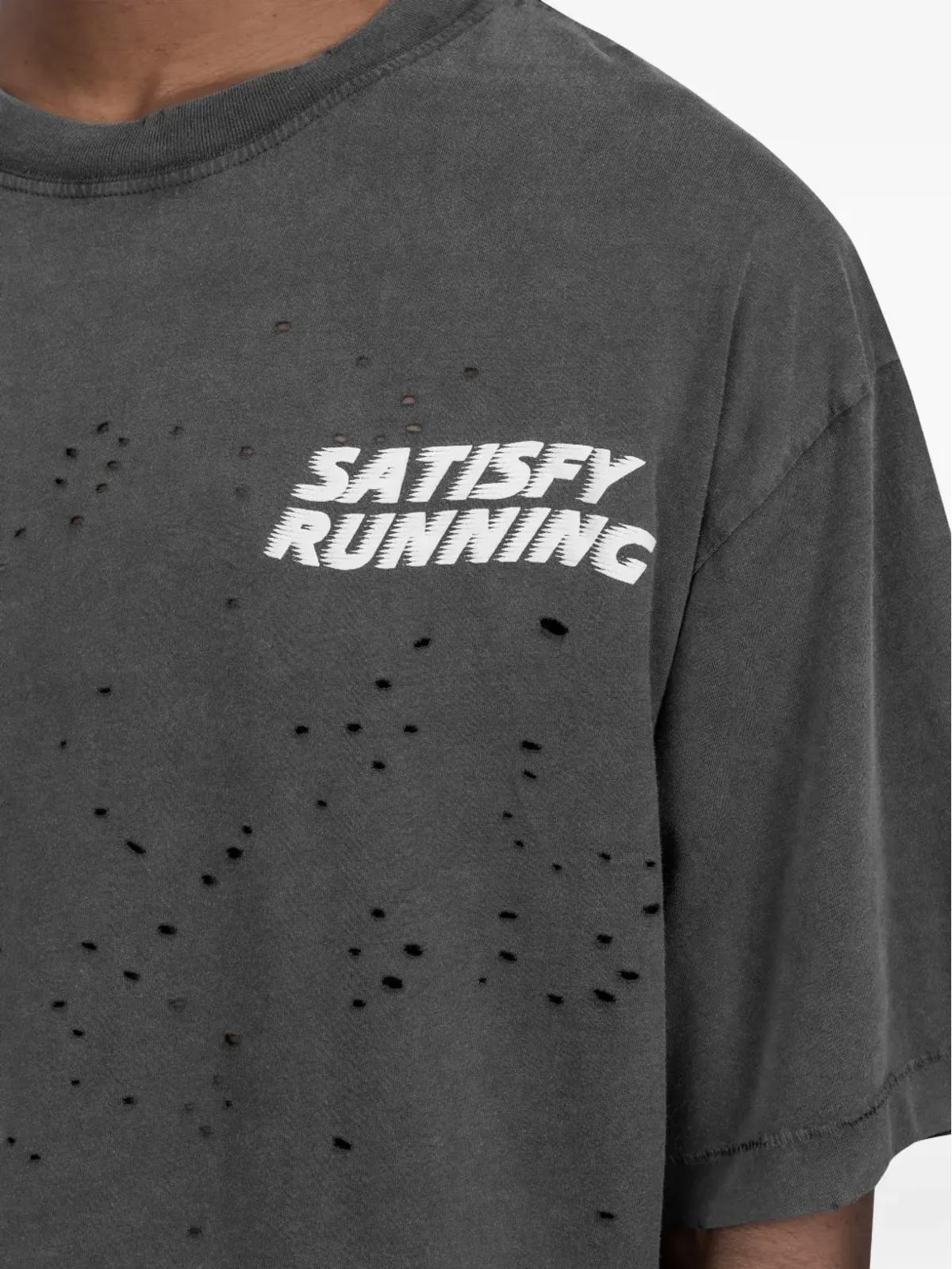 Satisfy ダメージ加工Tシャツ - グレー - 画像4