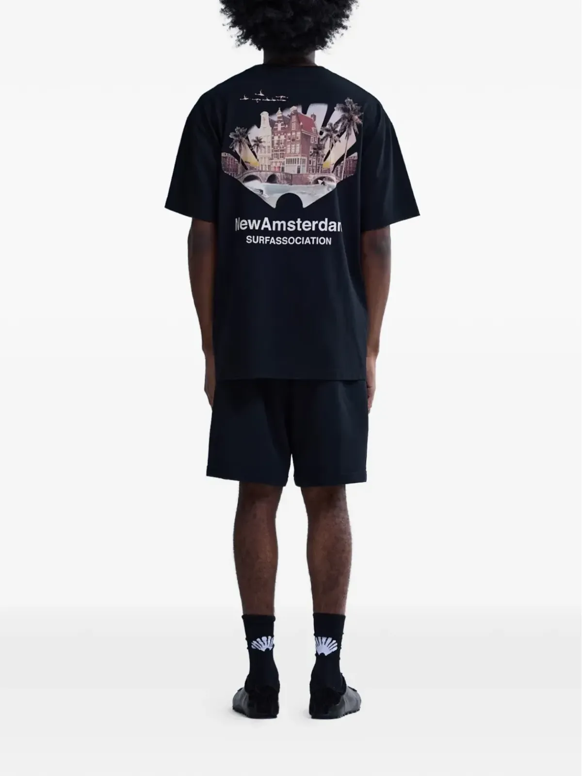 NEW AMSTERDAM トロピカルプリントTシャツ ブラック - 画像4