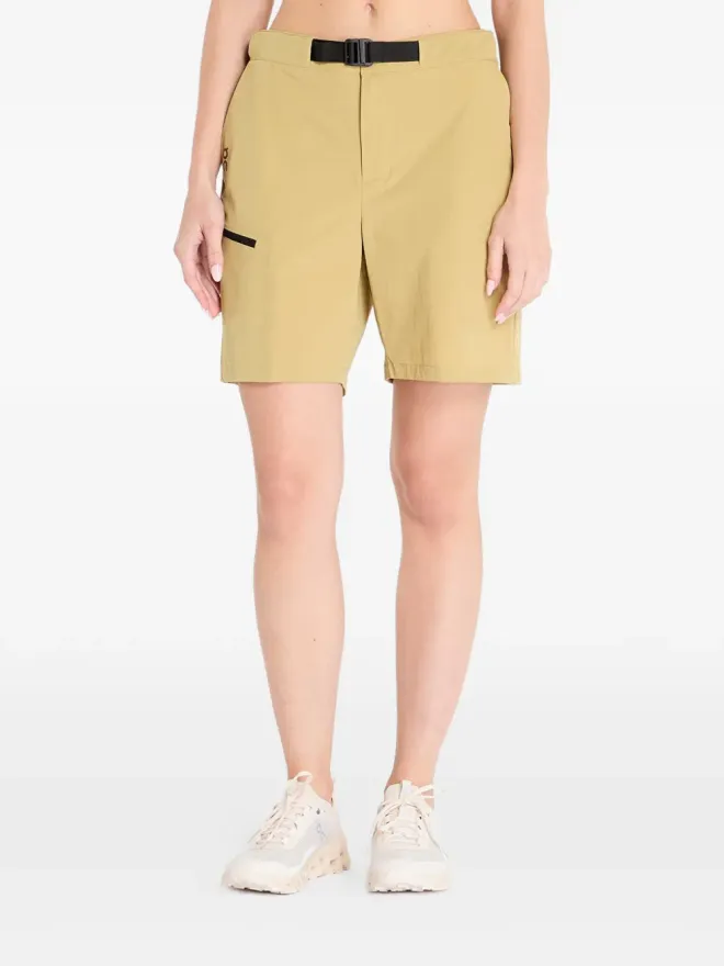 On On トレック ベルト付きショートパンツの商品画像