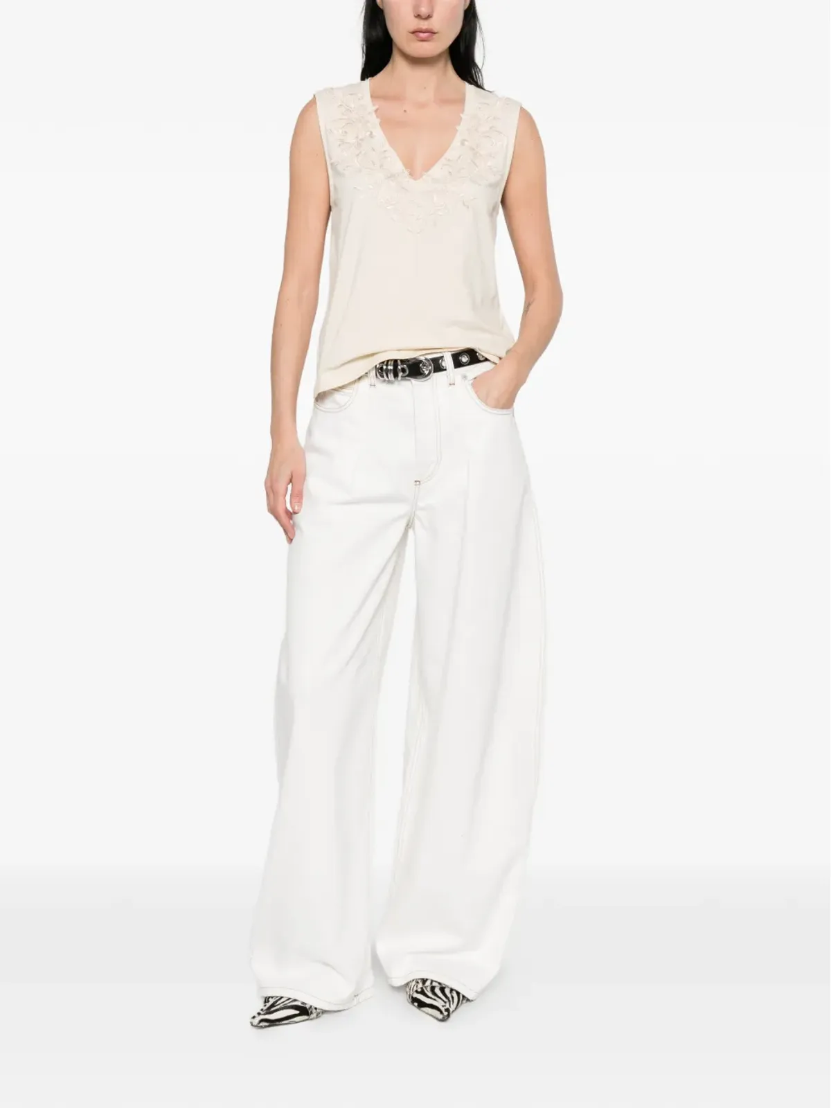 Blugirl Vネック刺繍タンクトップ - 画像2