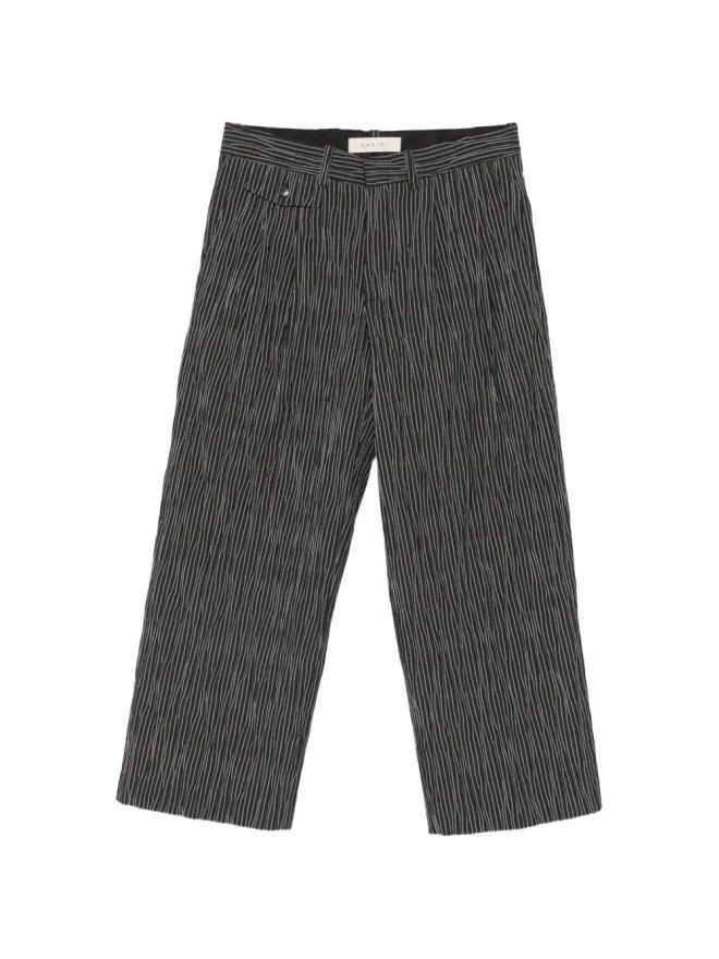 Qasimi Qasimi ストライププリーツパンツ ブラックの商品画像