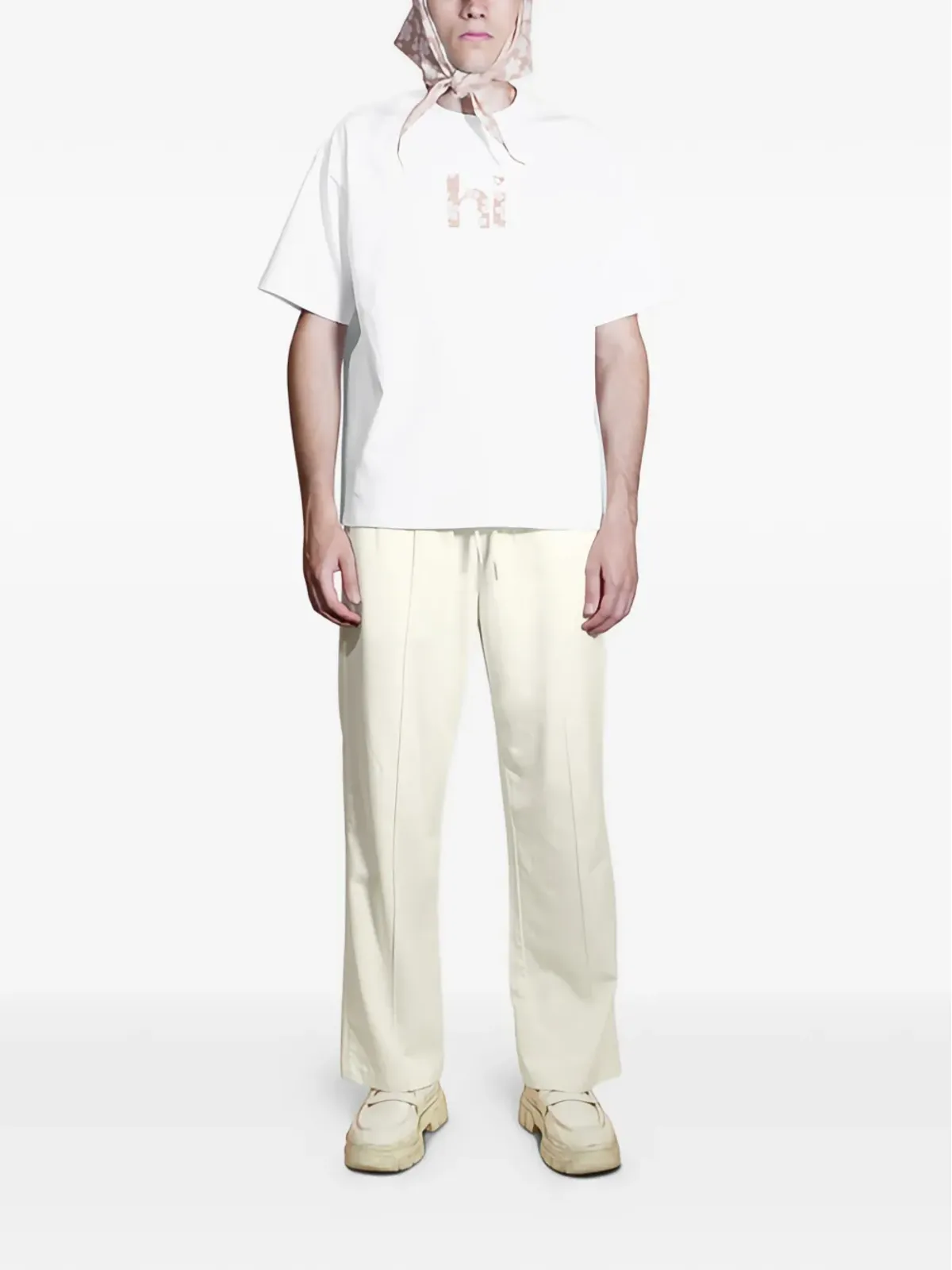 Maison hideout 花のアップリケTシャツ - 画像2