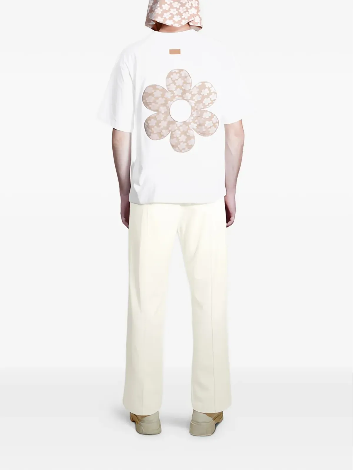 Maison hideout 花のアップリケTシャツ - 画像3