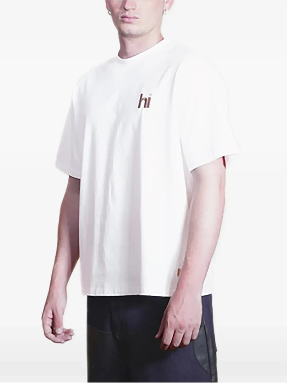 Maison hideout 花レザーパッチTシャツ ホワイト - 画像3