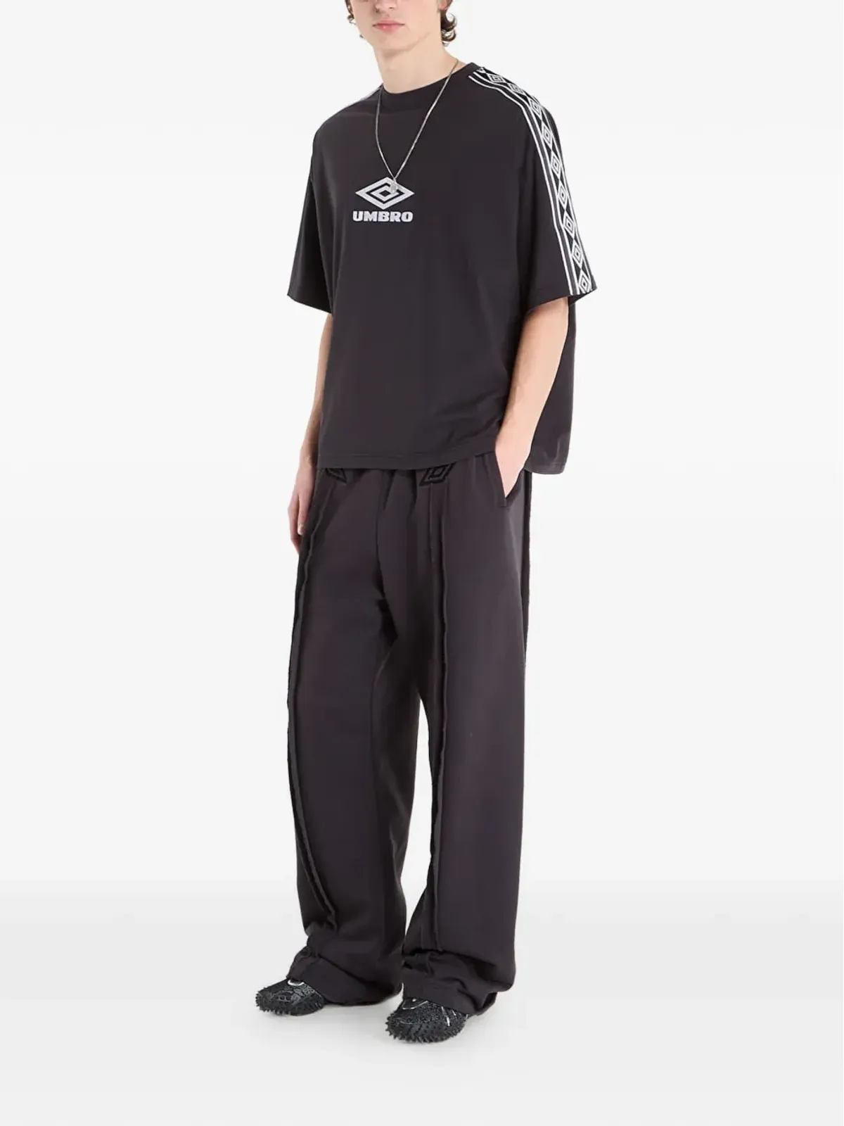 UMBRO テープ ラウンドネック Tシャツ - 画像2