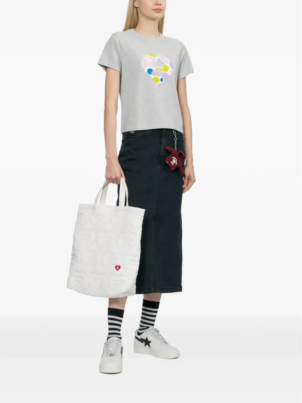 APEE™ by A BATHING APE® ハートプリントTシャツ - 画像2
