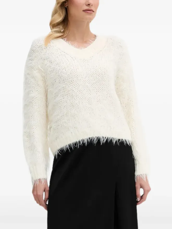 OUI OUI ふわふわVネックセーターの商品画像