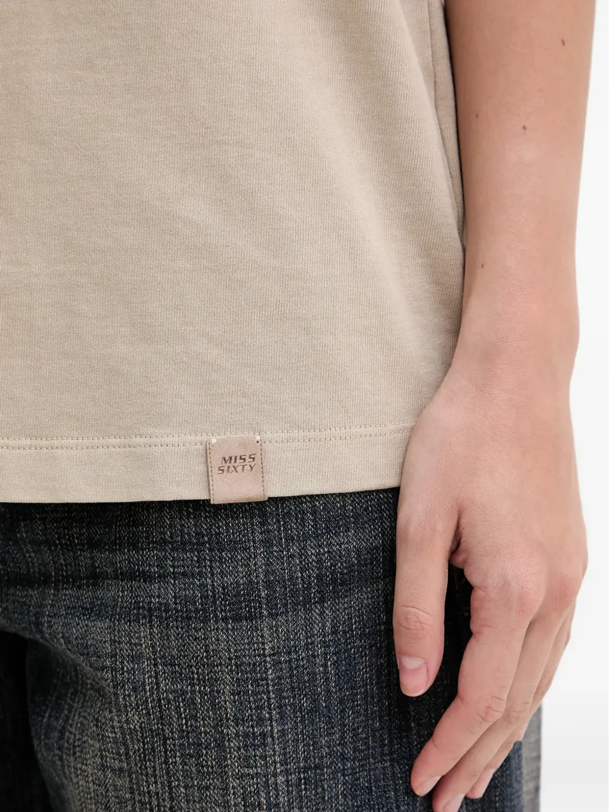 Miss Sixty 刺繍入り Tシャツ - Neutrals - 画像5