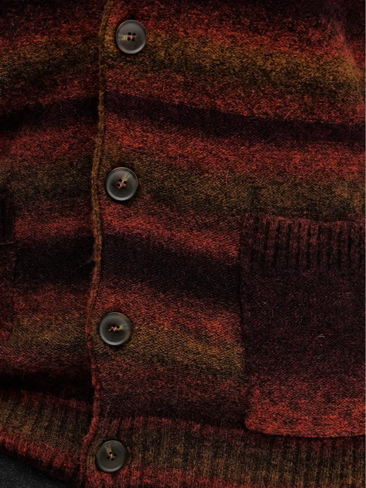 Benetton ストライプ柄 ボタン付きカーディガン（レッド） - 画像5