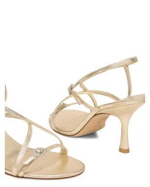 Stuart Weitzman ケンジントン ストラッピー クリスタル付きヒールサンダル（ゴールド） - サムネイル4