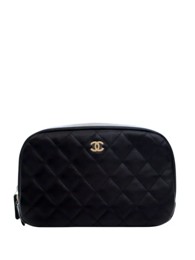 CHANEL Pre-Owned CHANEL ビンテージ 2019 Quilted Lambskin Curvy Cosmetic pouch - Blackの商品画像
