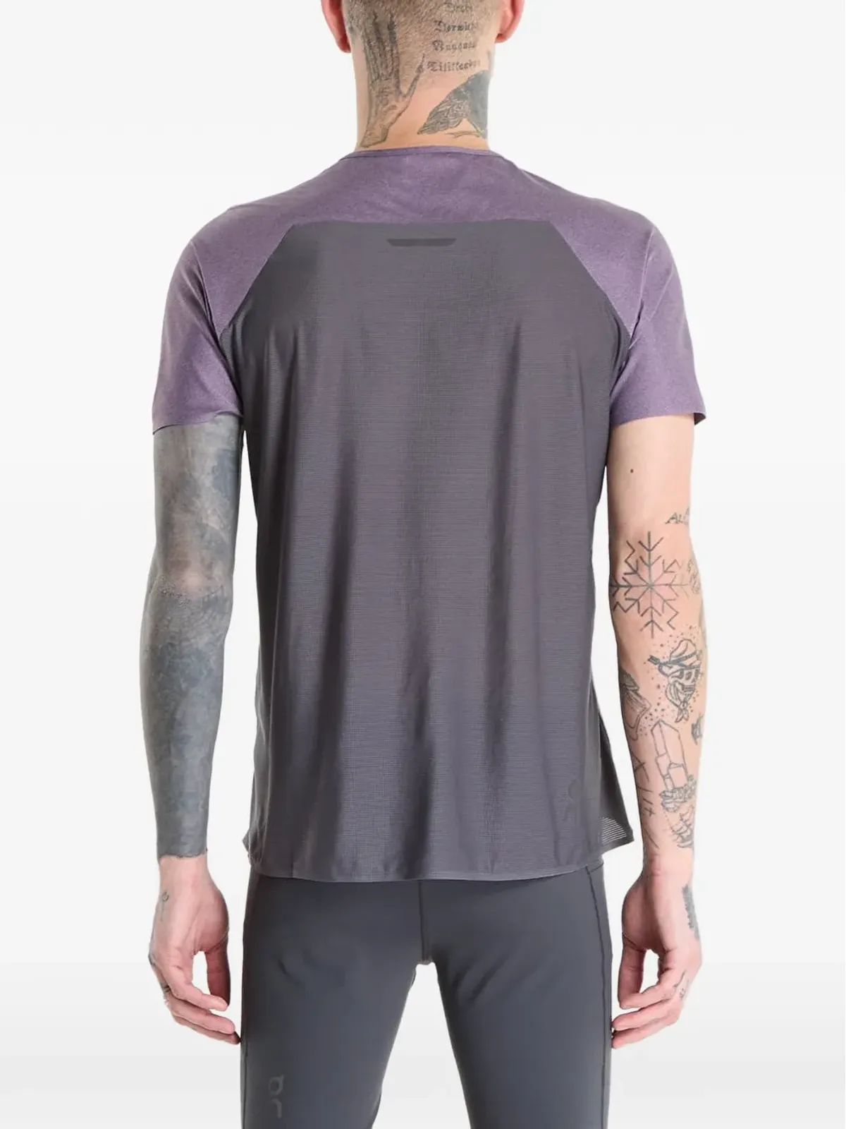 On カラーブロックTシャツ - 画像4