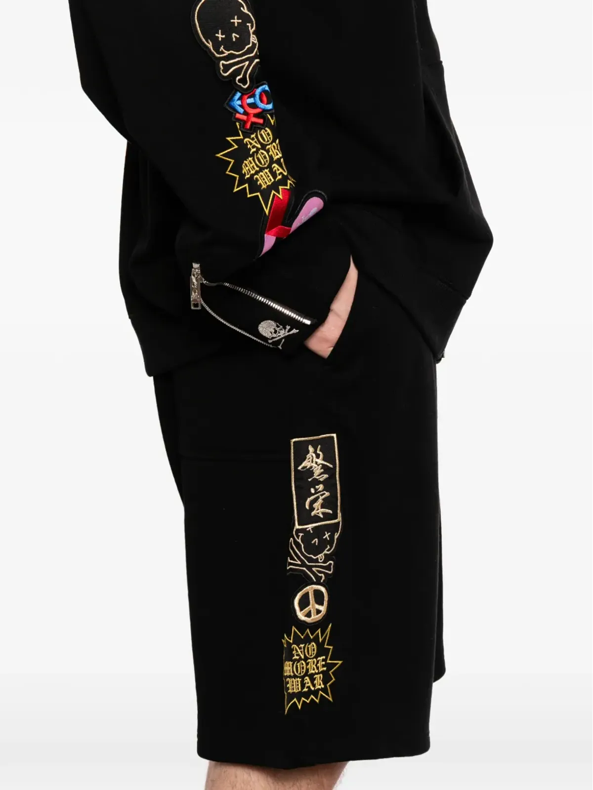Mastermind Japan 刺繍パッチ付きドローストリングショーツ - ブラック - 画像5