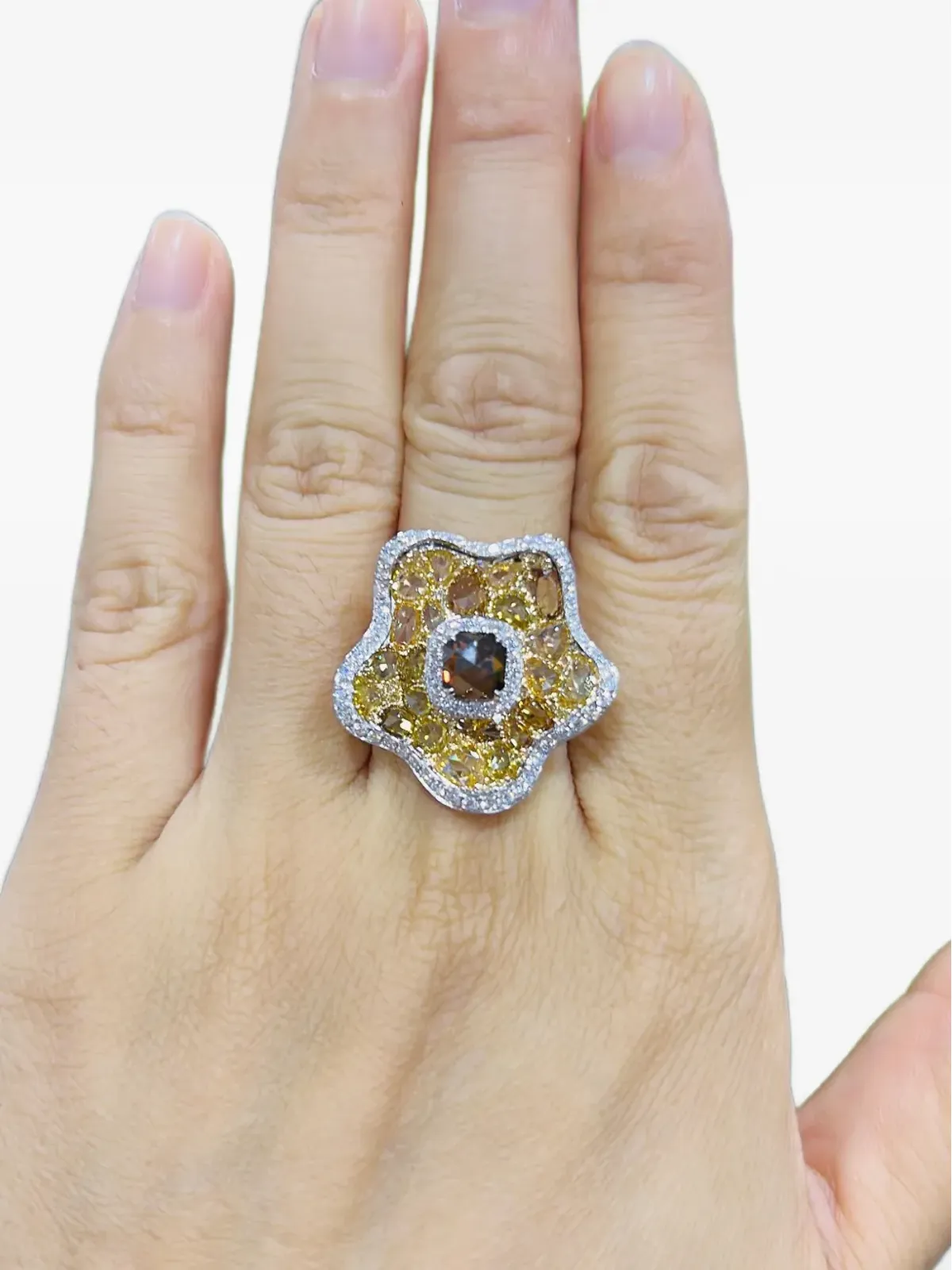 HYT Jewelry 花形ダイヤモンド・ステートメントリング - 画像2