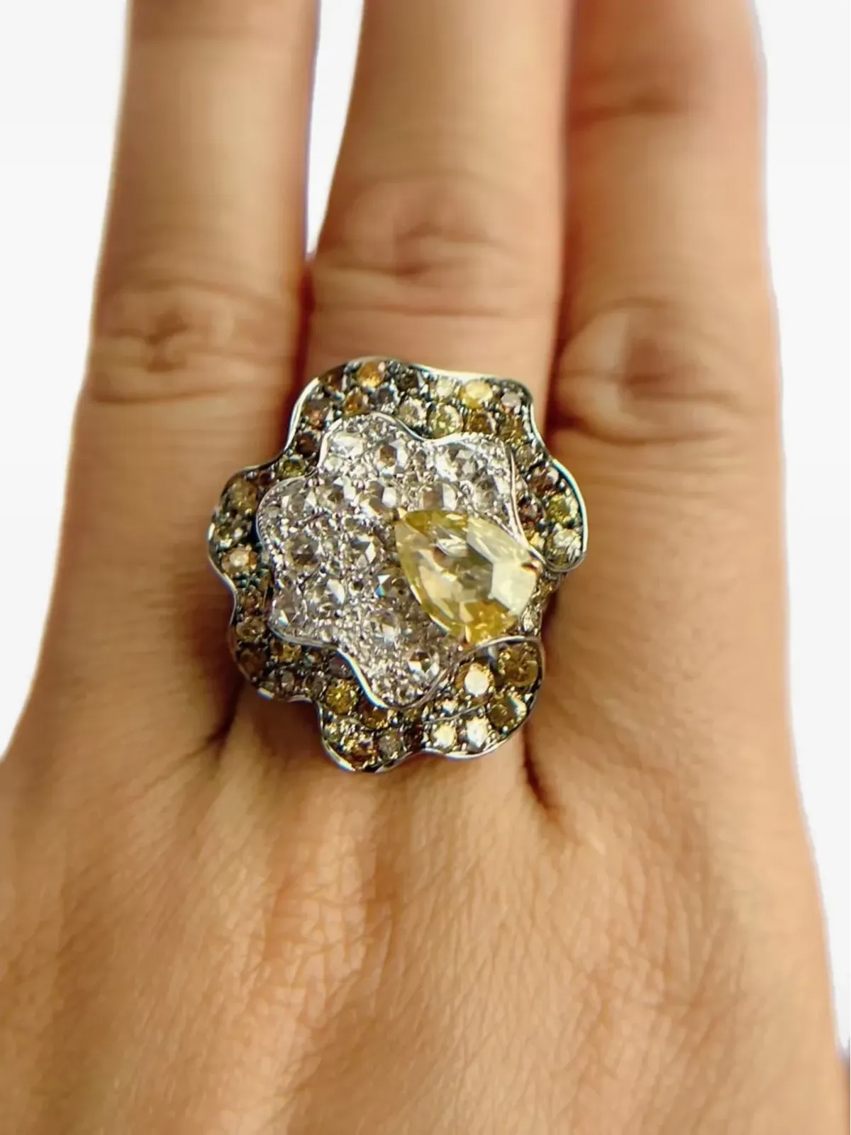 HYT Jewelry クラスタ―エフェクト ダイヤモンド カクテルリング - 画像2