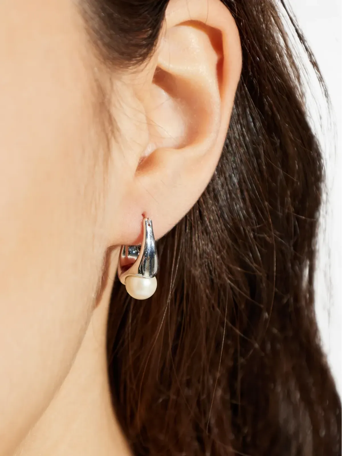 Kate Spade フェイクパール ドロップピアス - シルバー - 画像2
