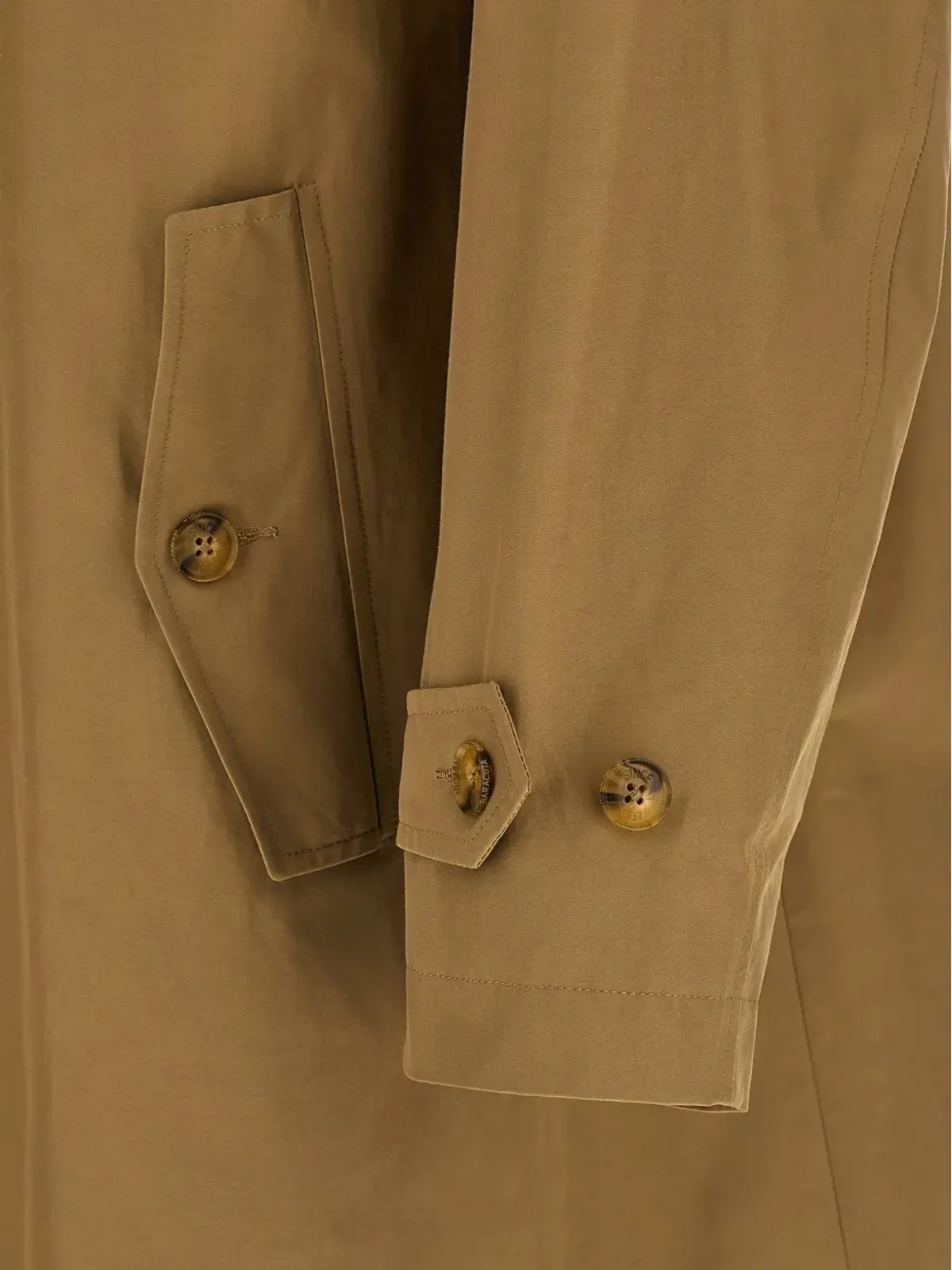 Baracuta フラップポケット付きベージュコート - 画像3