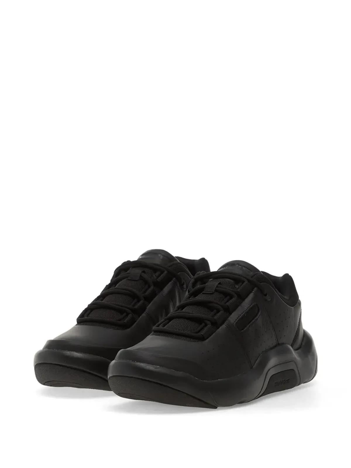 Reebok DMX ブラックスニーカー - 画像2